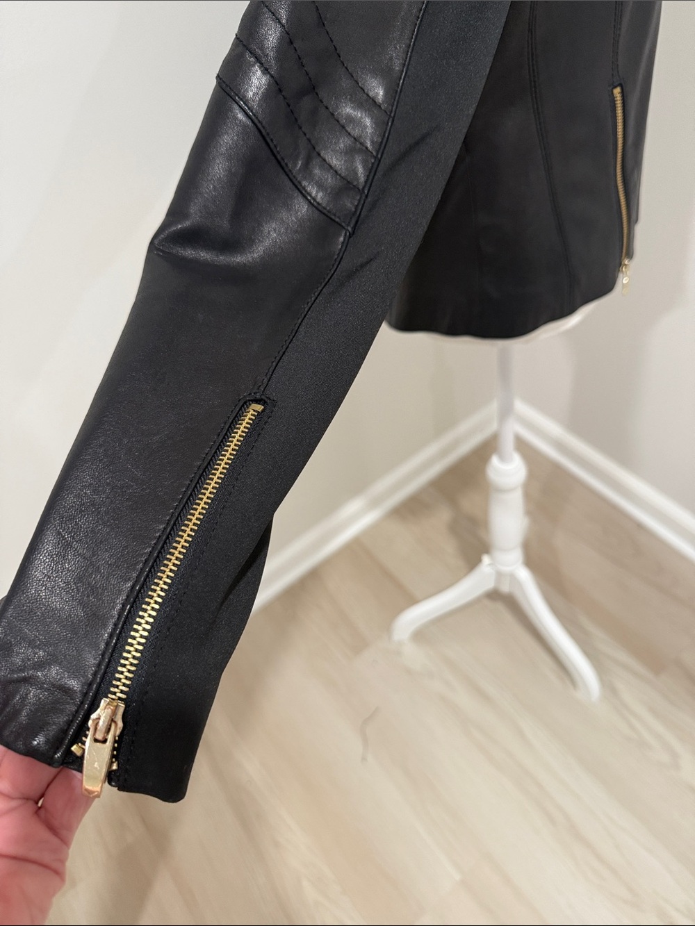 Via Spiga Black Leather Asymmetric Zip Moto Jacket with Gold Hardware Size M - Picture 3 of 7